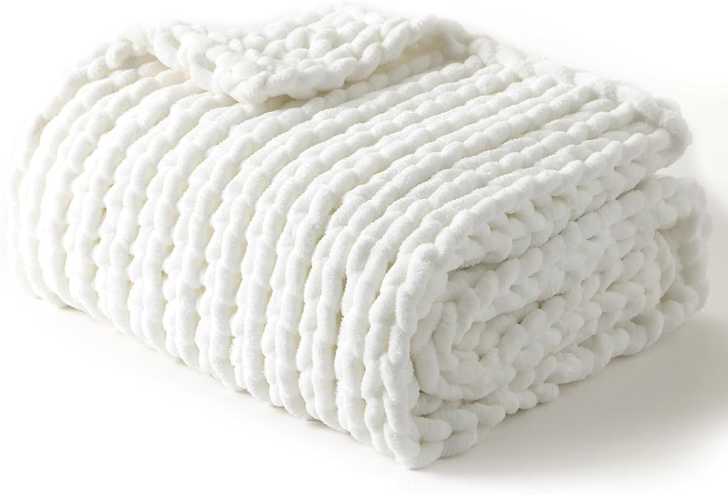 YnM Chunky Throw Blanket, Medium-Weight, Hand Knitted with Chenielle Yarn, Skin Friendly, Ventilated and Breathable, Machine Washable, Home Décor Piece for Couch, Sofa and Bed (White, 60x80 Inch)