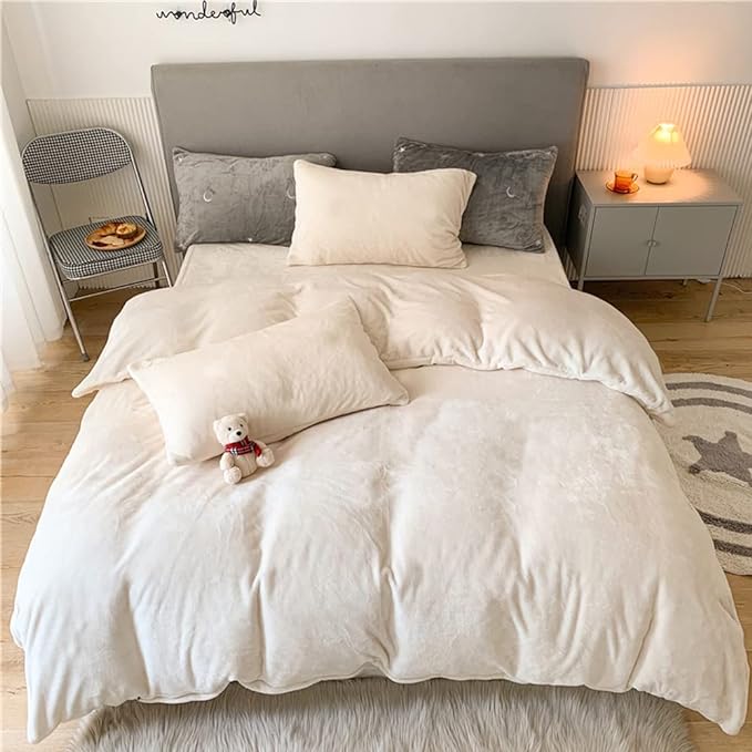 Wellboo White Velvet Comforter Sets Twin Boys Girls Solid White Fluffy Bedding Comforters Plain White Flannel Plush Quilts Women Men All White Winter Blanket Aesthetic Micromink Sherpa Bedding Durable