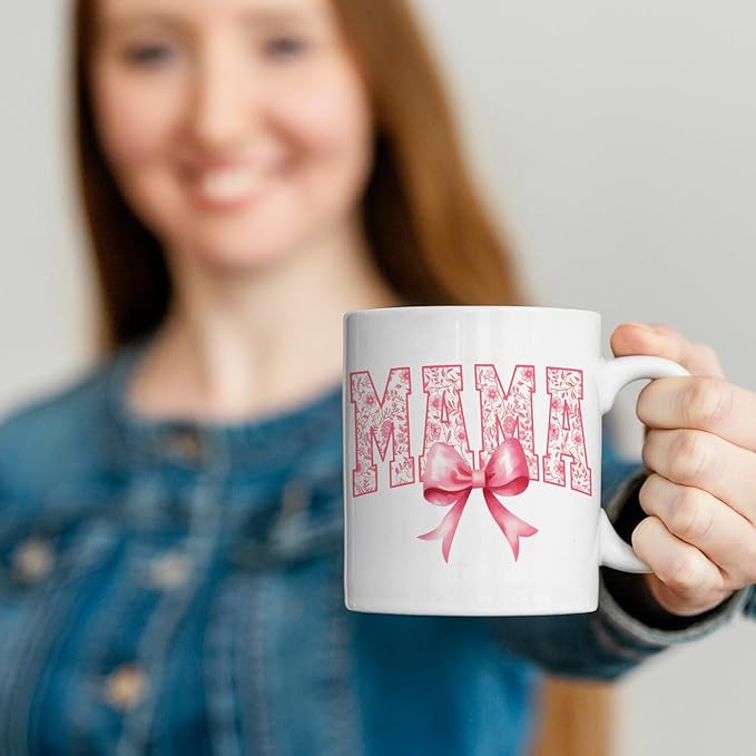 JINYO Coquette Pink Bow Floral Mama Mug, Mama Coffee Cup, Mother's Day Mugs Cups for Mom, Mom Birthday Gifts from Daughter Son, Ceramic Coffee Tea Mug 11 oz