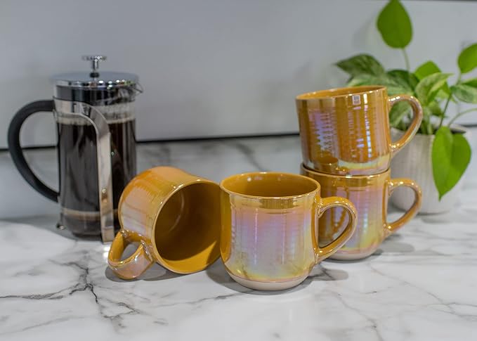 Elanze Designs Glossy Reactive Glaze Large 17 Fluid Ounce Everyday Kitchen Food Grade Ceramic Stoneware Coffee Mug Cup with Comfort Curved Handles, Set of 4, Gold Tone