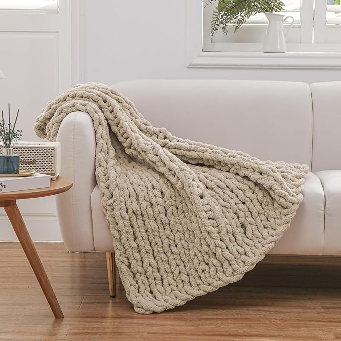 WESHIONGOO Chunky Knit Blanket Throw 40"×40" Knitted Throw Blankets for Couch Bed Fluffy Soft Blanket with Jumbo Chenille Yarn Thick 100% Handmade (Linen)