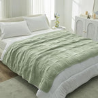 Amélie Home Chenille Knit Throw Blanket for Couch, Checkered Texture Decorative Soft Blanket for Sofa, Bed & Living Room, 50"x60", Sage Green