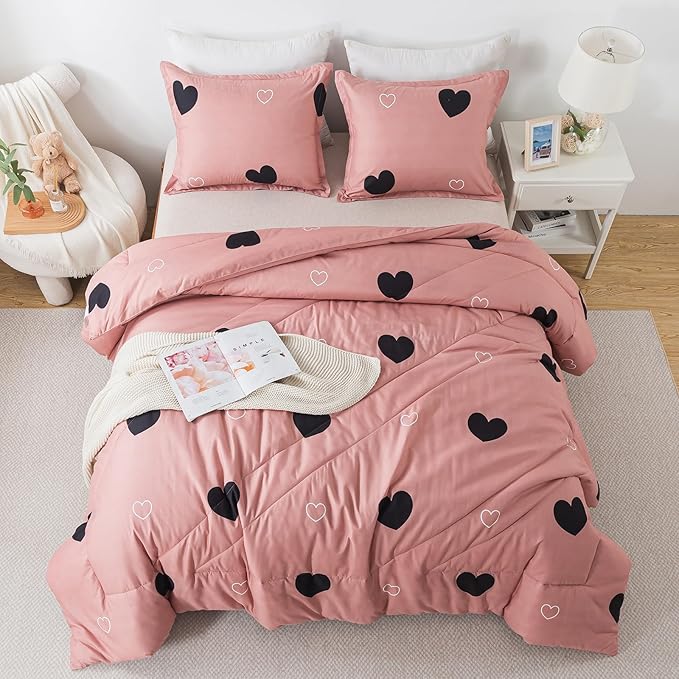 Love Pattern Girls Pink Comforter Set Twin Size, Cameo Brown Cute Love Heart Print Sexy Comforter Bedding Set for All Seasons, Geometric Soft Microfiber Comforter Set with Pillowcase