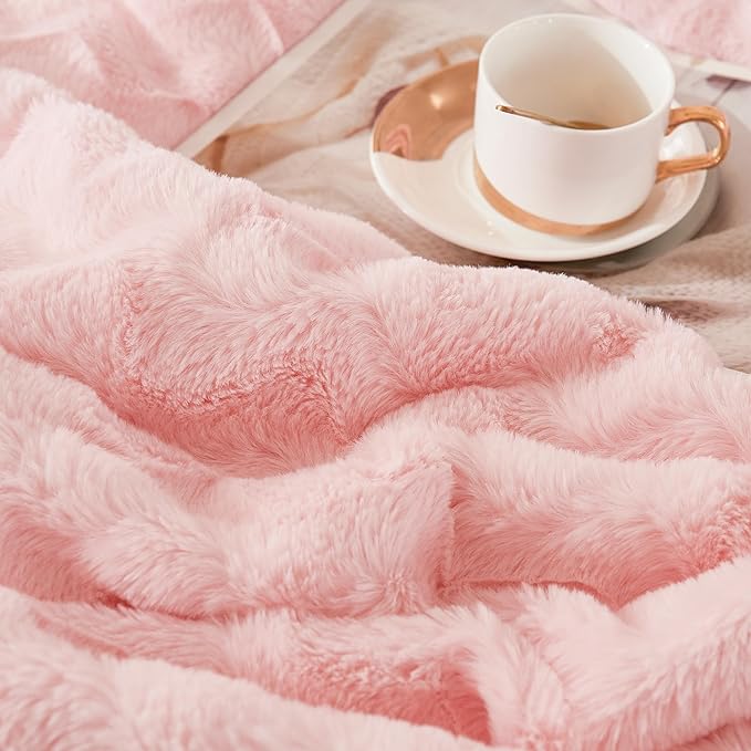Andency Pink Fleece Comforter Set Queen Size, 3 Pieces Plush Shaggy Faux Fur Bed Comforter Set for Queen Bed, Fuzzy Fluffy Warm Bedding Set for Women Girls