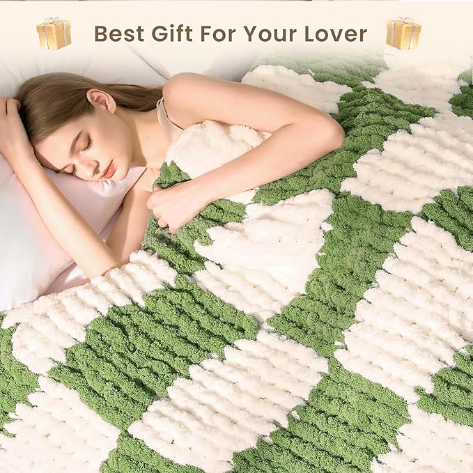 L'AGRATY Chunky Knit Blanket Throw: 50''x60'' Chenille Chunky Knitted Throw Blankets for Bed Couch - Handmade Thick Cable Knit Blanket - Large Crochet Rope Blankets for Home Decor(Green Checkered)