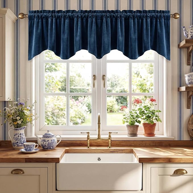 Navy Blue Valance for Windows Scalloped 52x18 Inch 1 Panel | Kitchen Valance Curtains for Small Windows, Classic Rod Pocket Window Drapes for Dining Room, Bathroom, Basement