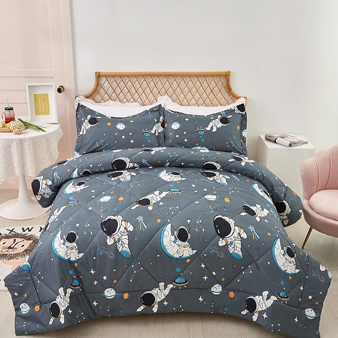 JSD Grey Astronaut Kids Comforter Set for Boys Toddler, 3 Pieces Queen Microfiber Comforter with Pillow Sham, Soft Comfortable Machine Washable