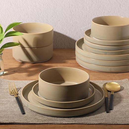 Gibson Elite Echo Bay 12 Piece Porcelain Reactive Glaze (Service for 4) Ceramic Plates and Bowls Modern Stackable Dinnerware Set - Green