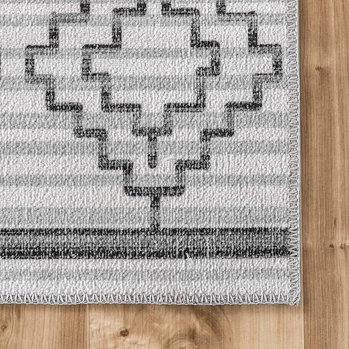 nuLOOM Bonny Diamond Striped Machine Washable Ultra Thin Area Rug, 4' x 6', Ivory