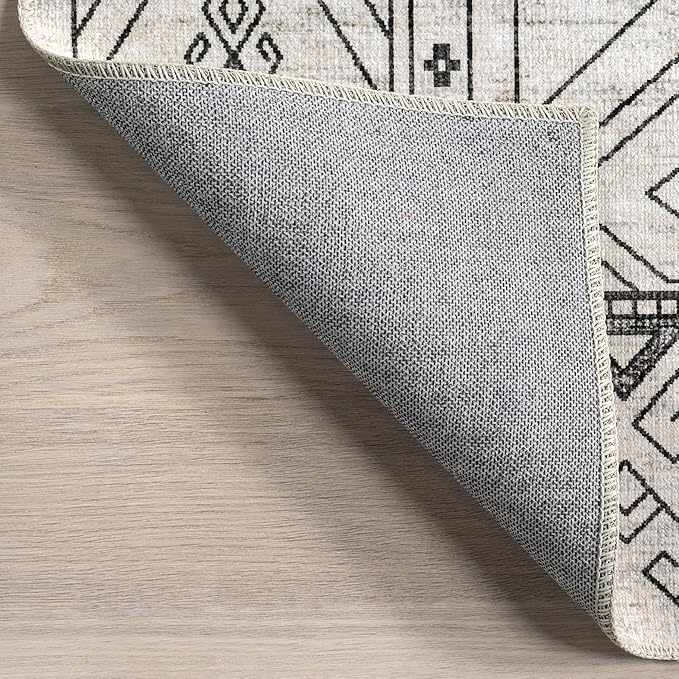 nuLOOM Malena Tribal Bordered Machine Washable Ultra Thin Area Rug, 6' x 9', Light Grey